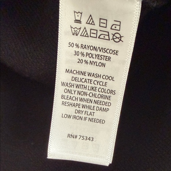 Tahari Black Women's Blazer - Picture 6 of 7